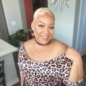 Meet your Posher, Tiaira